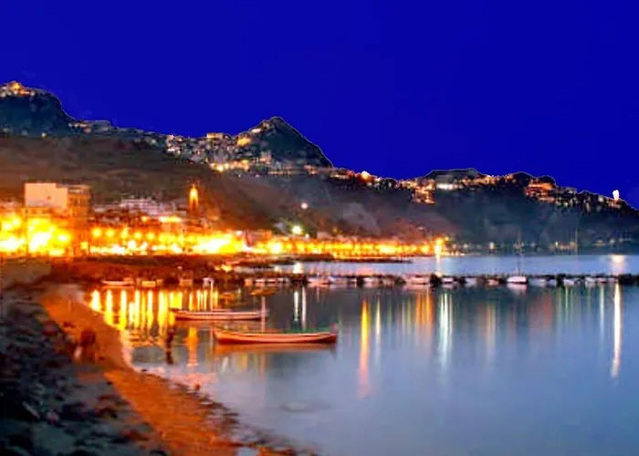 Roberto House Beach - Taormina Mare